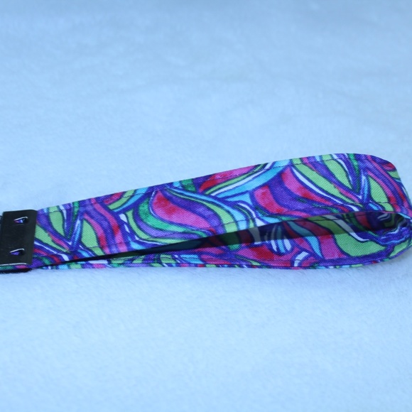 Rainbow Swirl Key Chain - Key Lanyard - Key Wristlet - Picture 2 of 7